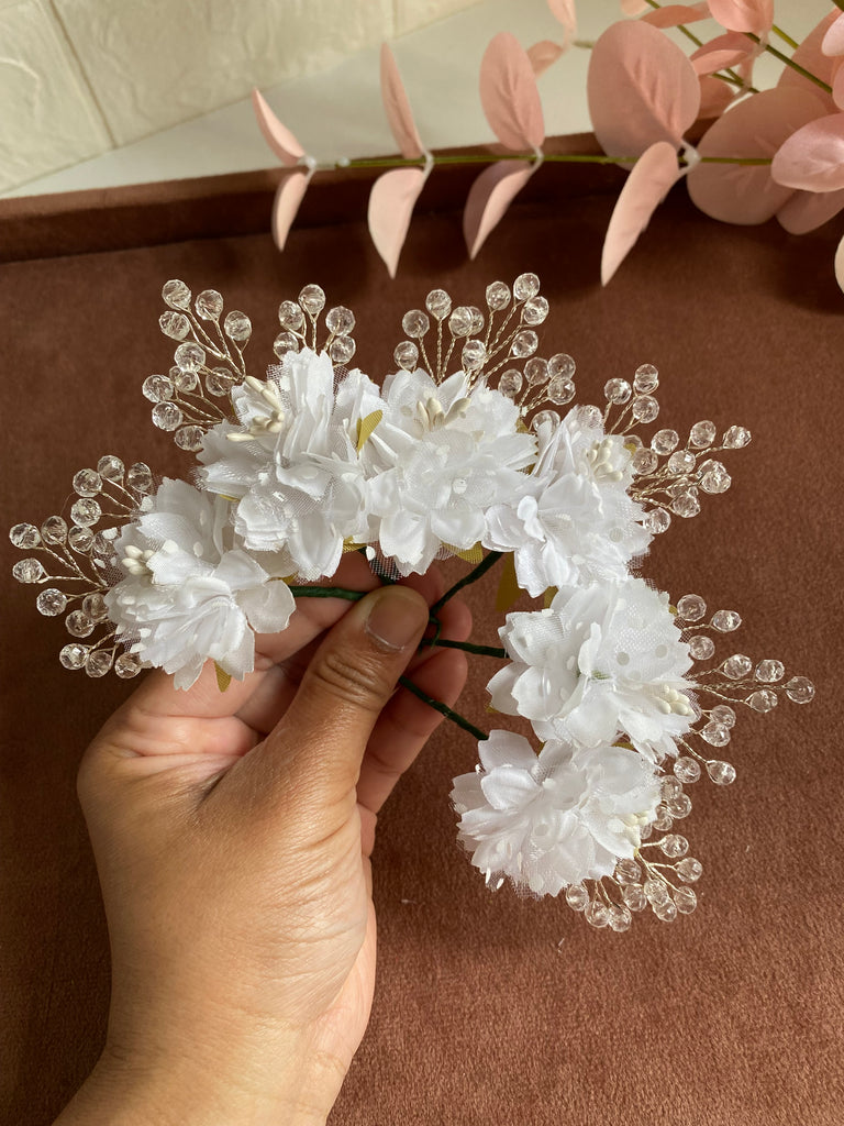 white flower hair pins