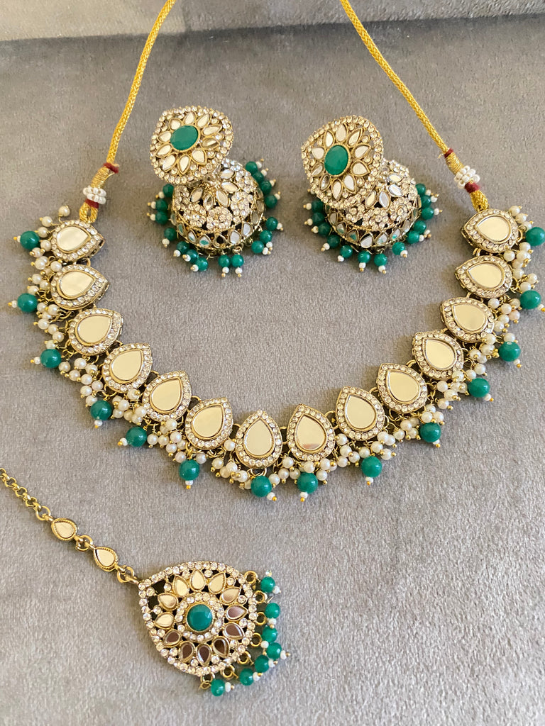 Asian jewellery set 