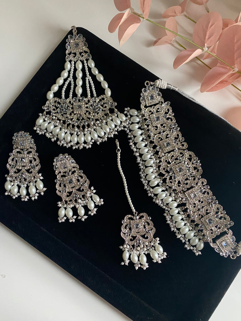 Silver Asian bridal jewellery set