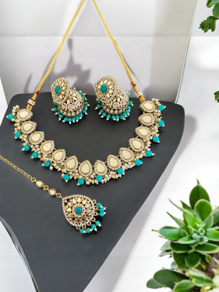 Traditional Indian jewellery 