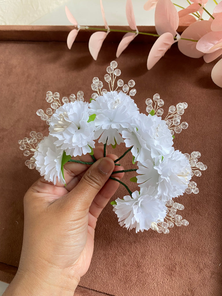 white and green hair pins