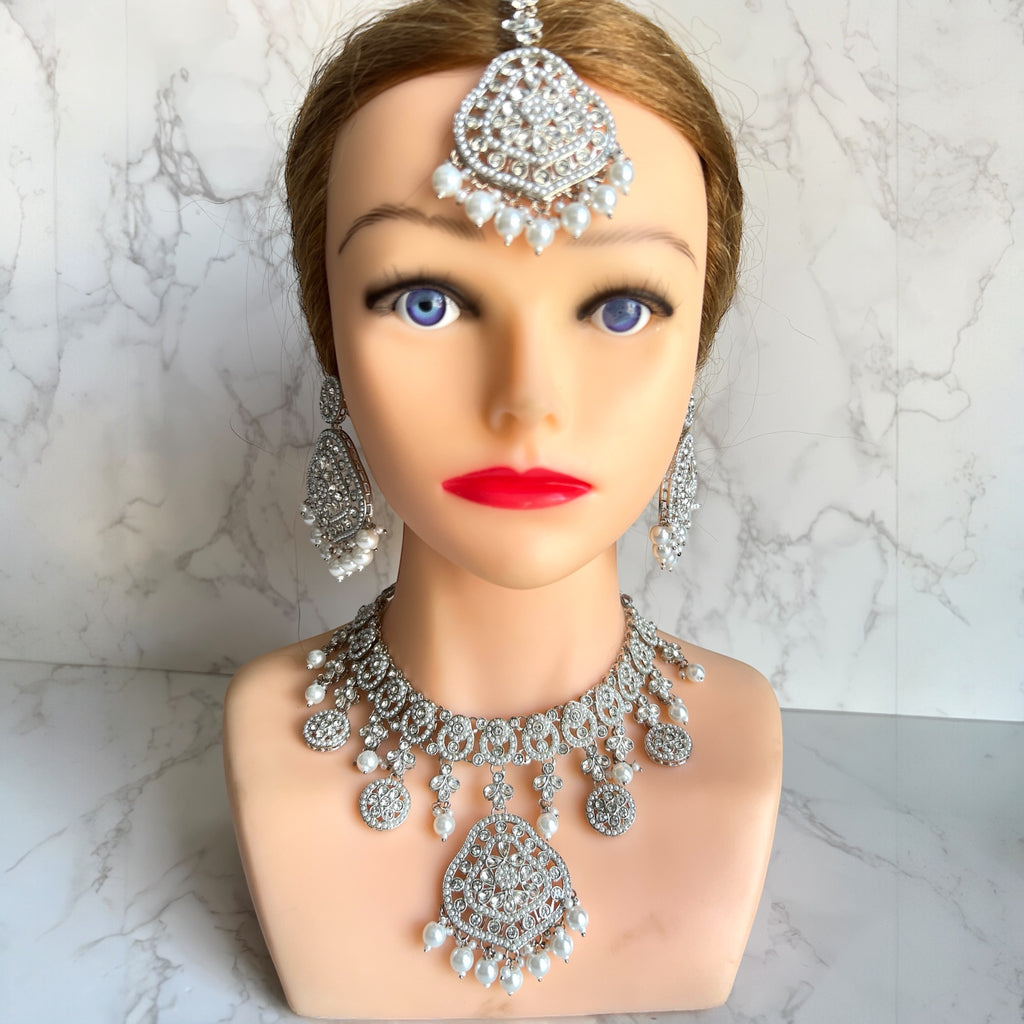 Asian wedding jewellery 