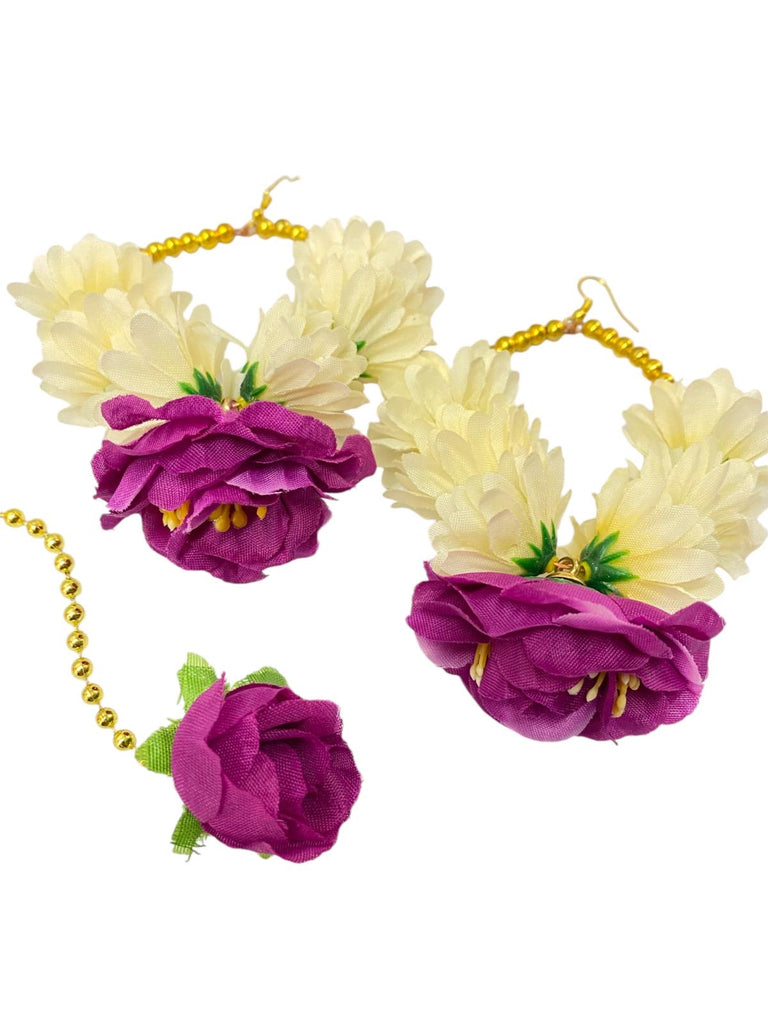 Artificial flower earrings 