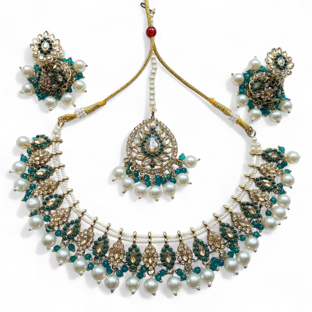 Green and gold kundan necklace set 