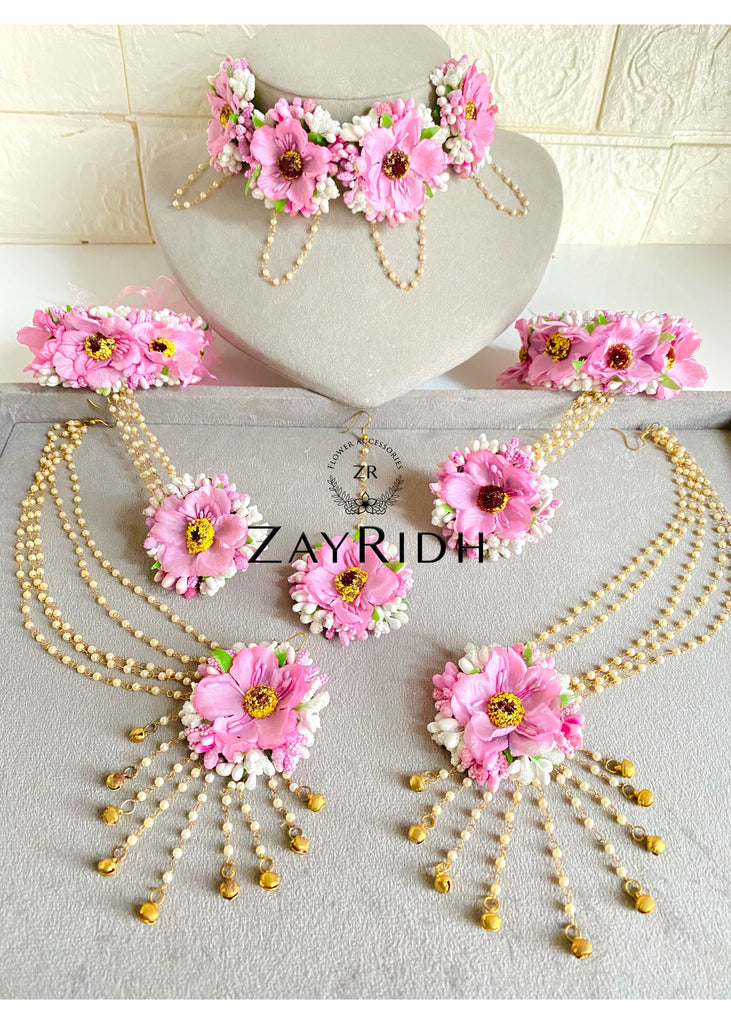 Artificial flower necklace set