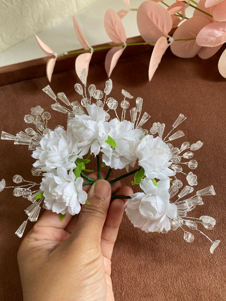 white floral hair accessories