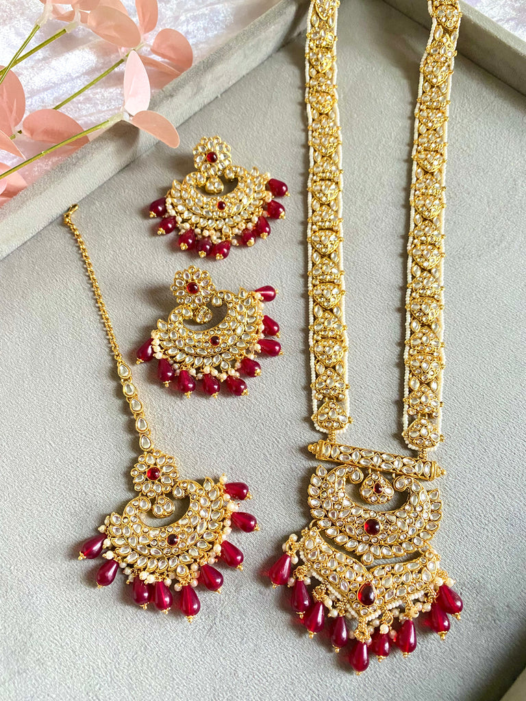 Asian Pakistani bridal jewellery 