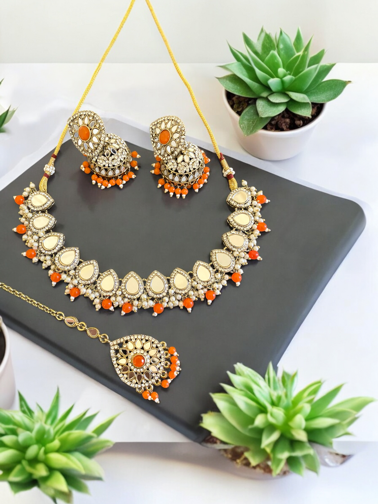 Mehndi jewellery set 