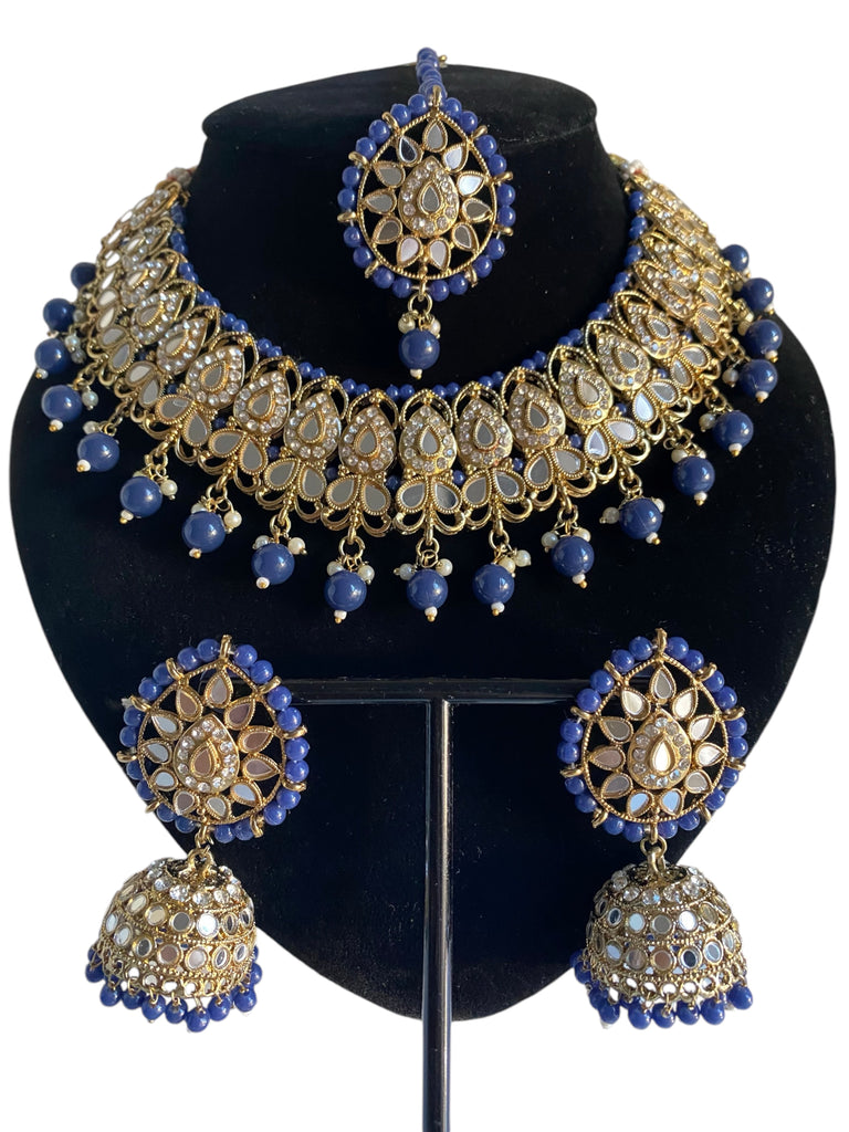 Blue jewellery set 