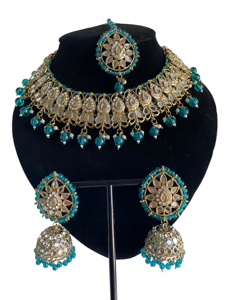 Teal green necklace set 