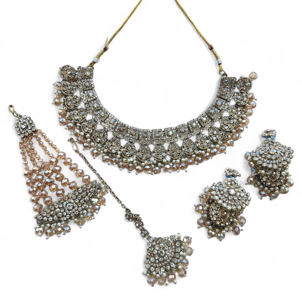 Gold bridal wedding jewellery 