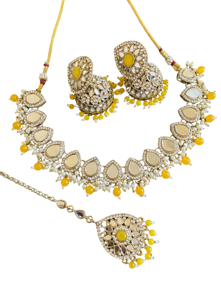 Asian Kundan jewellery 