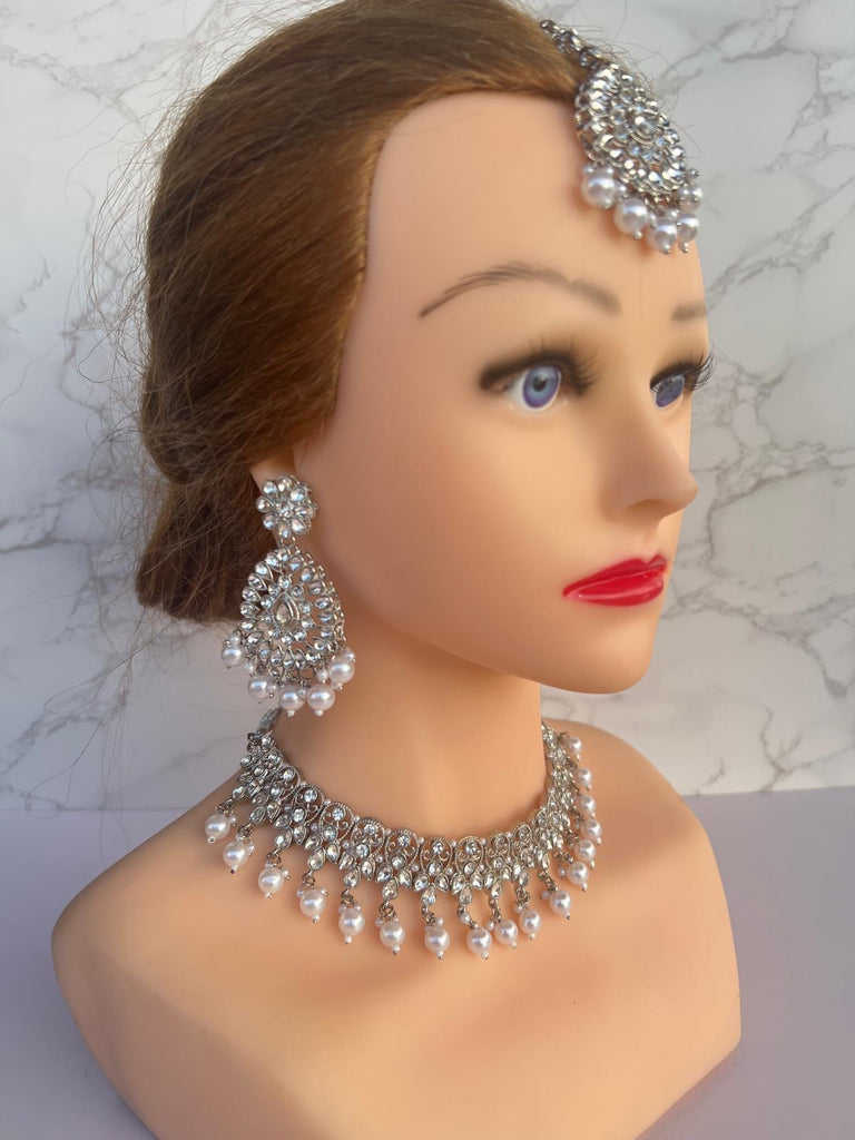 Pakistani jewellery set 