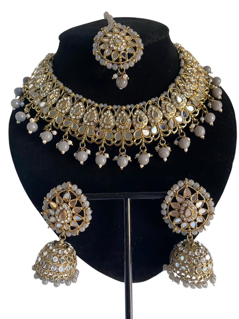 Kundan Asian jewellery 