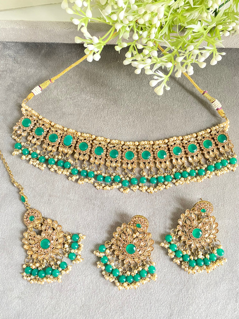 Green Asian necklace set
