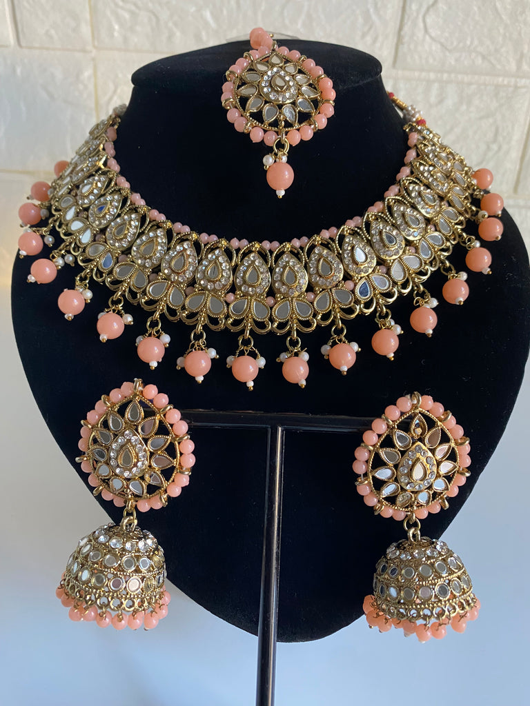 Pakistani jewellery set