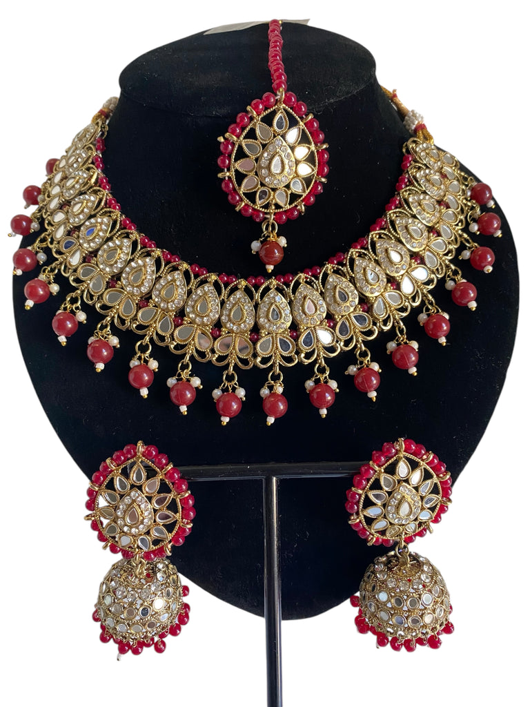 Asian jewellery set