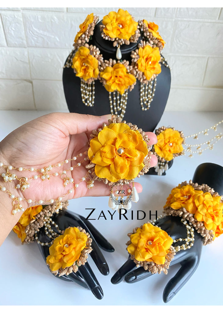 Mehndi flower jewellery set