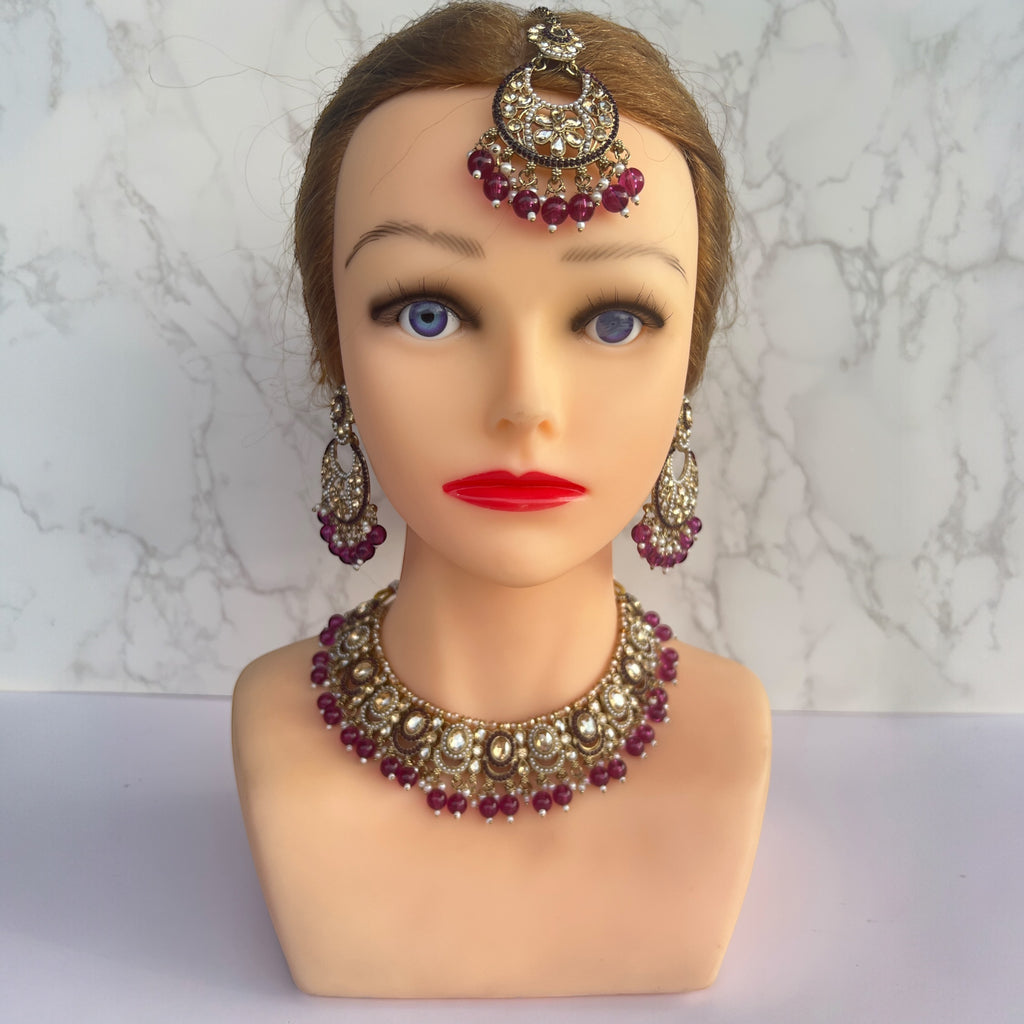 Kundan gold necklace tikka earrings set