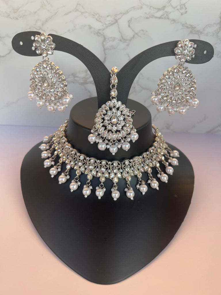 Silver kundan necklace tikka earrings set 