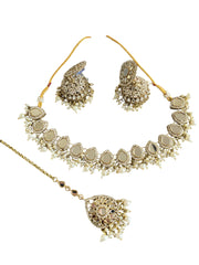Hira Pearl Asian Necklace Set