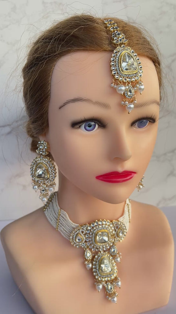 Desi bridal jewellery 