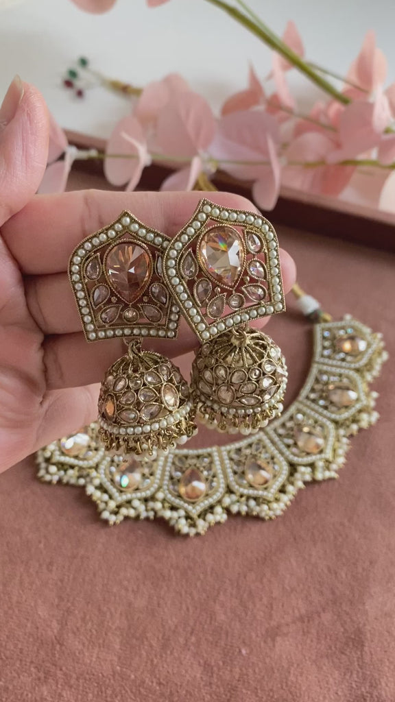 Kundan Asian jewellery set 