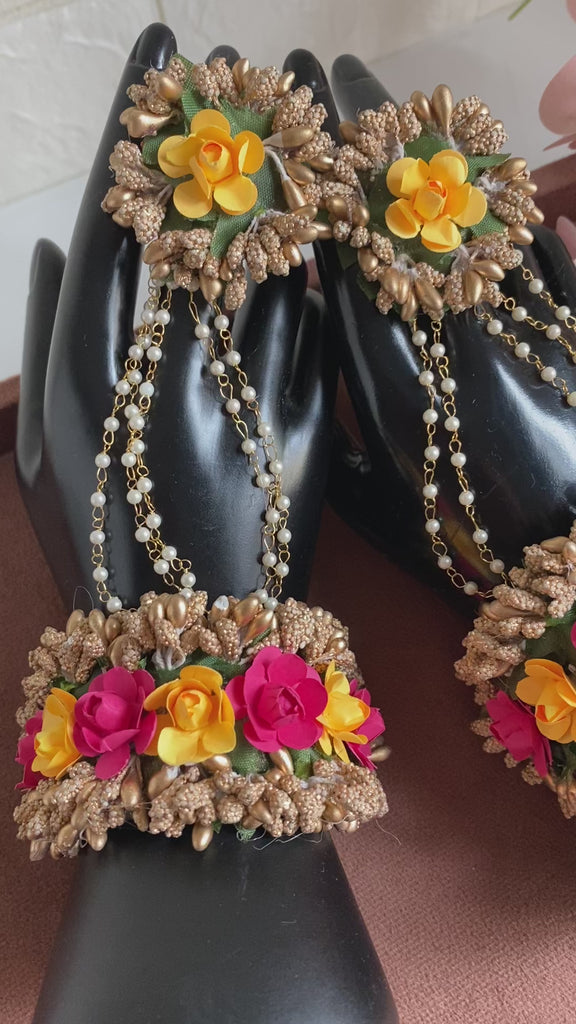 Asian Pakistani bridal flower bracelets jewellery 
