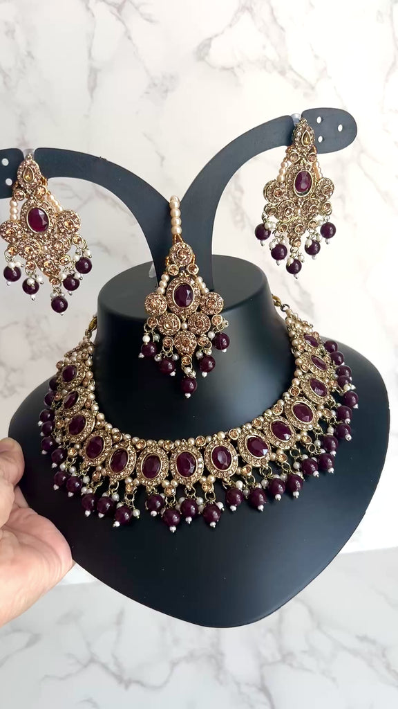 Desi maroon jewellery set 