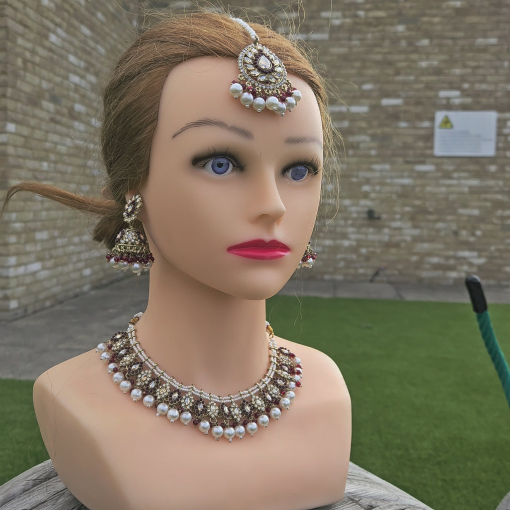 Desi bridal wedding jewellery 