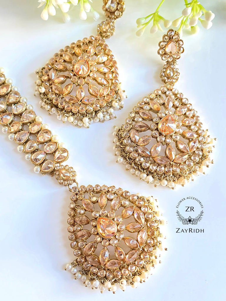  Gold Earrings Set