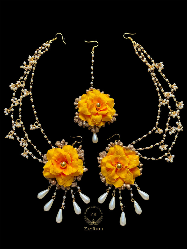 Artificial flower jewellery 