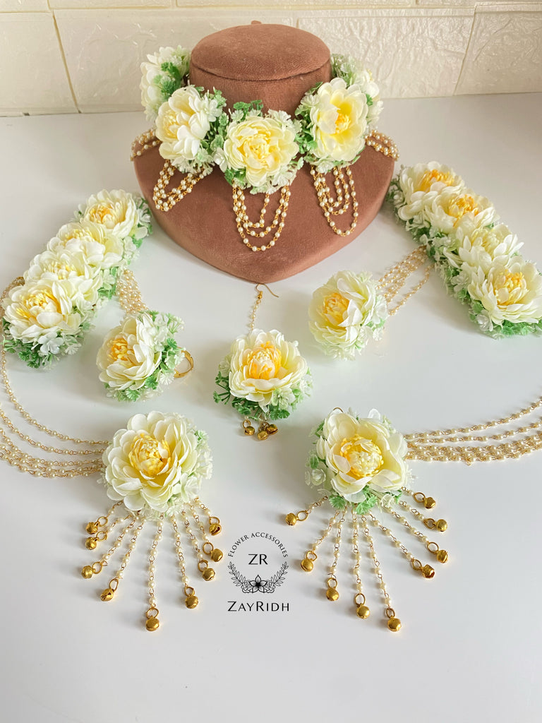 Artificial Flower Necklace Set