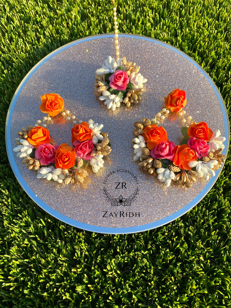 Mehndi Flower earrings and tikka 