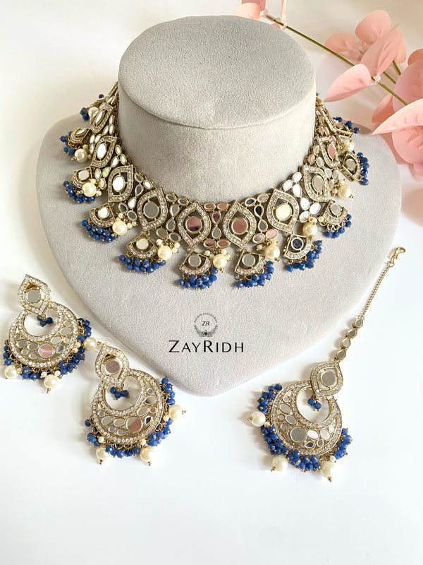 Sani Necklace Earrings Tikka Set