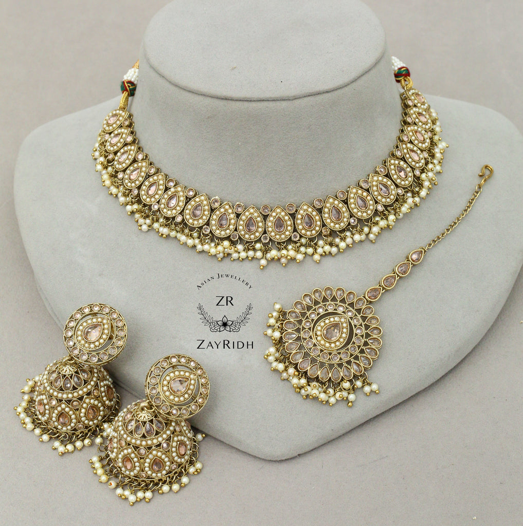 Artificial Asian jewellery choker necklace set