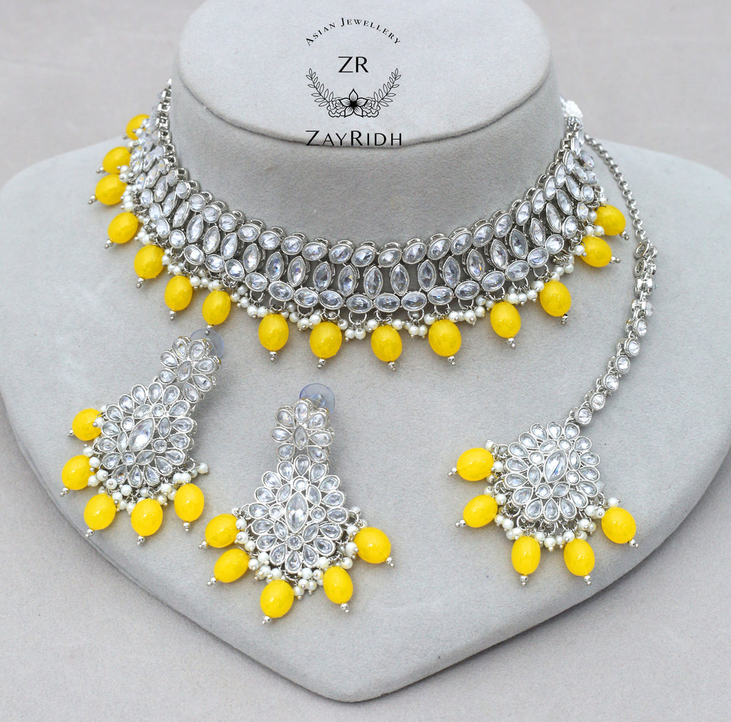 yellow white necklace set 