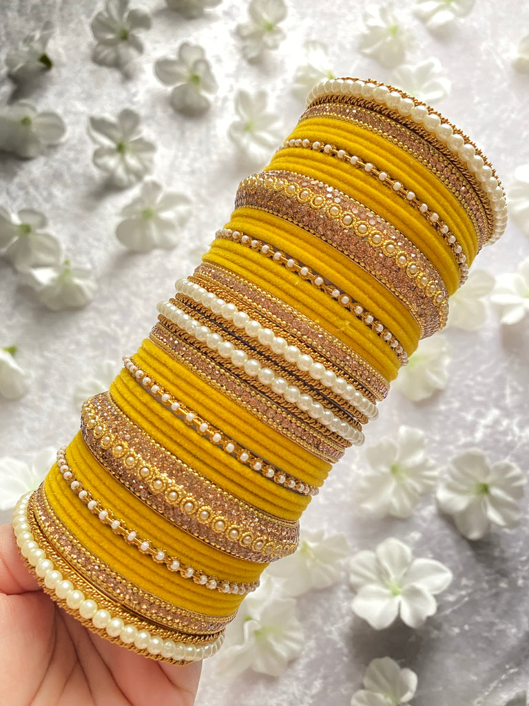 Pakistani bridal bangles 