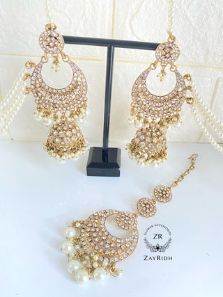 Gold Earrings & Tikka