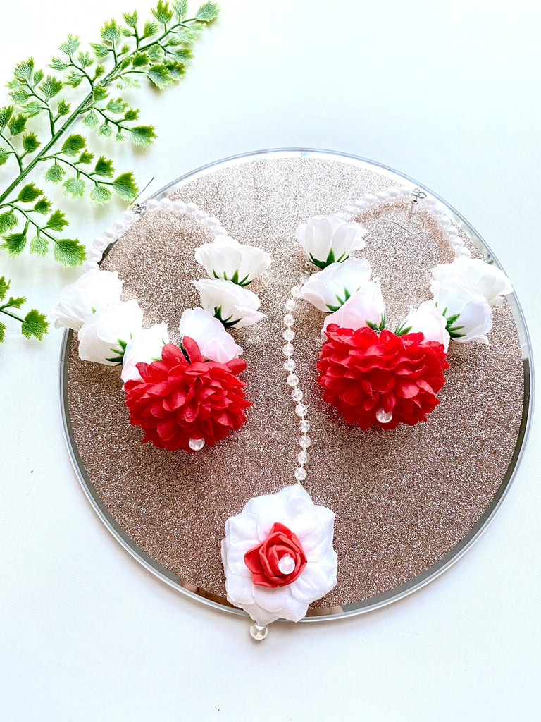 flower tikka Earring set