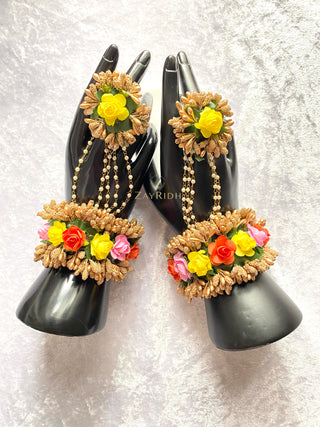 Bela Mixed Flower Bracelets