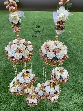Ruhaya Ivory Flower Bracelets