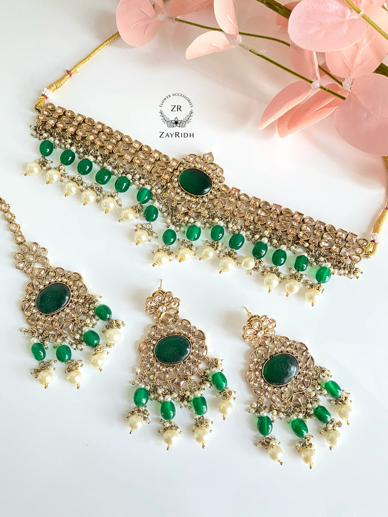 Green Kundan Tiika earring and necklace set