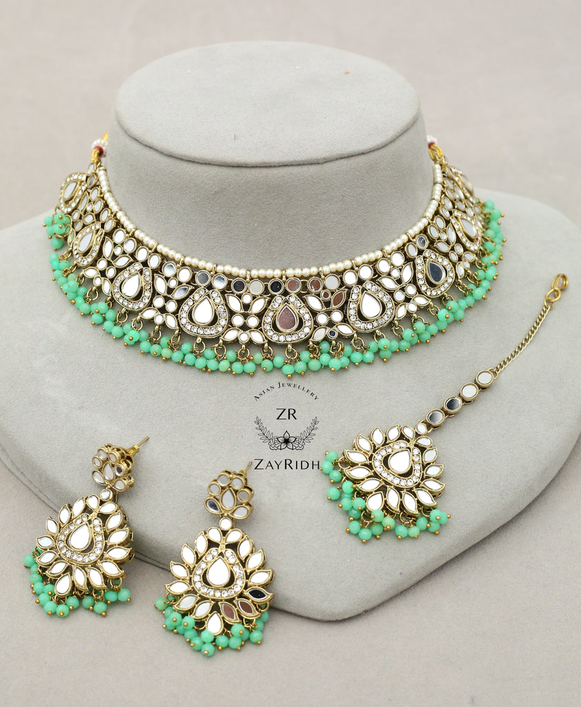 green necklace set